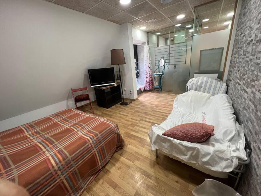 Apartamento Privado 4 En Chalet,Mascotas Si Matadepera Exteriör bild